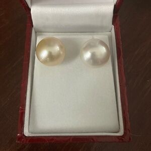 Asymmetrical 14mm Gold and White South Seas Pearl Studs